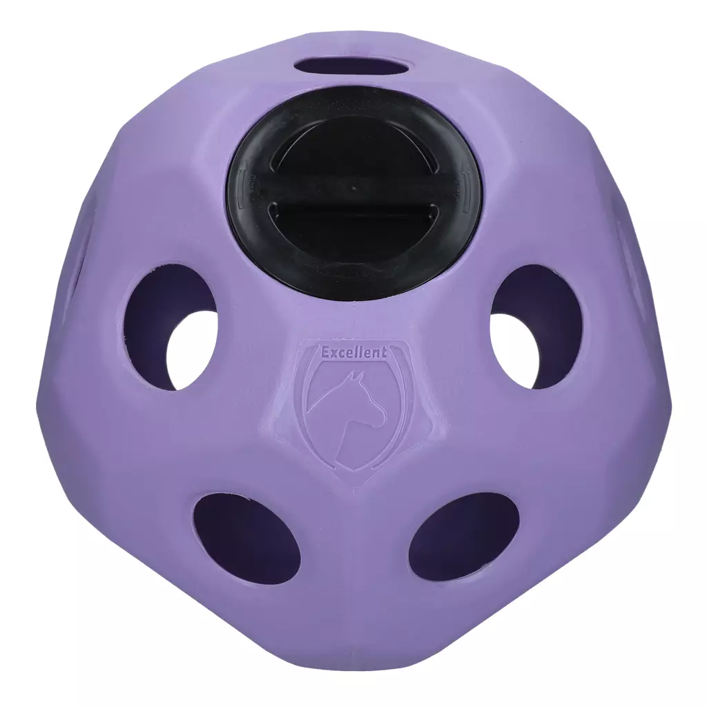 Excellent Horse Feed & Play Ball